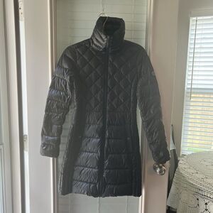Bernardo Women’s Puffer Jacket  XS Down Feathers Primaloft Funnel Neck